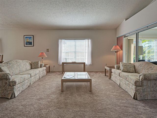 1429 TURNBERRY DRIVE, Venice, FL 34292