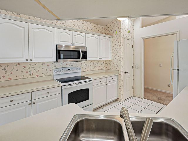 1429 TURNBERRY DRIVE, Venice, FL 34292