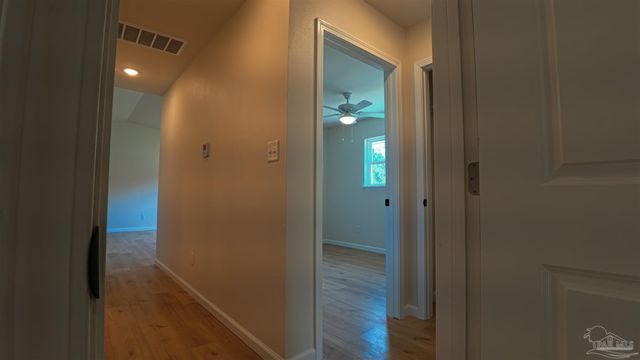 213 Emerald Ave, Pensacola, FL 32505