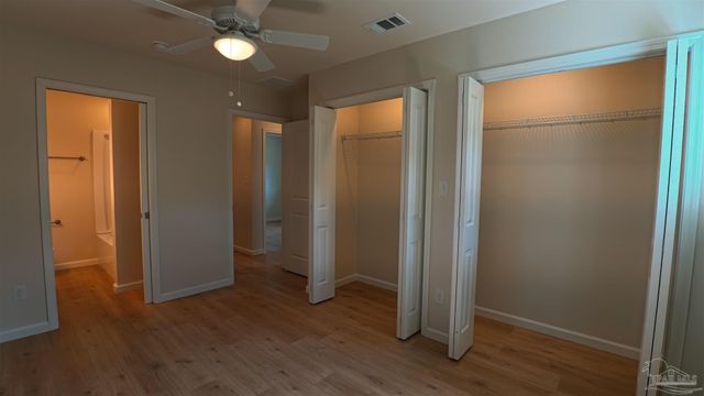 213 Emerald Ave, Pensacola, FL 32505