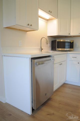 213 Emerald Ave, Pensacola, FL 32505