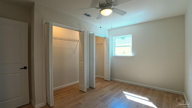 213 Emerald Ave, Pensacola, FL 32505