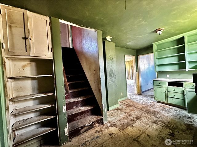 162 N Jeffries, Aberdeen, WA 98520