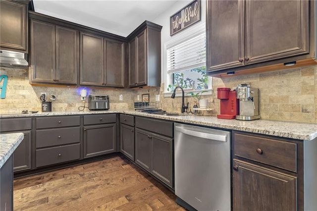 68 Mitchell Farm Drive, Sharpsburg, GA 30277