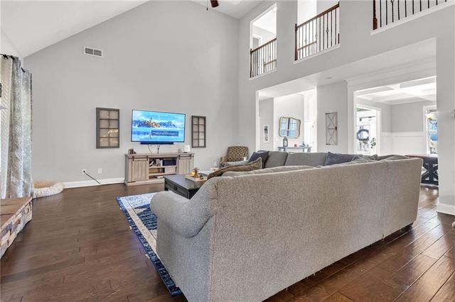 68 Mitchell Farm Drive, Sharpsburg, GA 30277