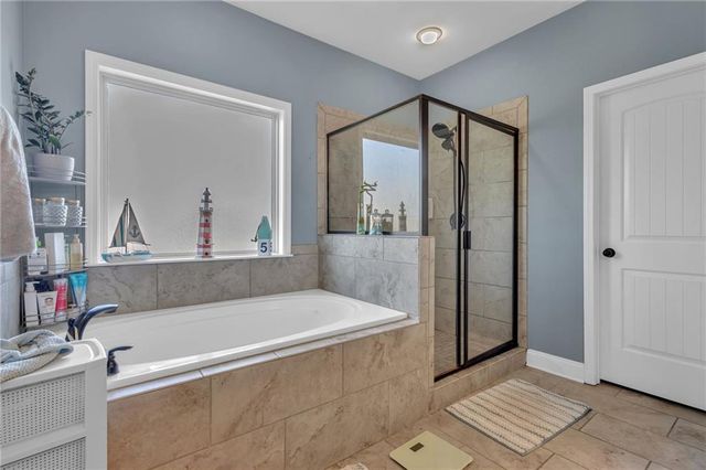 68 Mitchell Farm Drive, Sharpsburg, GA 30277