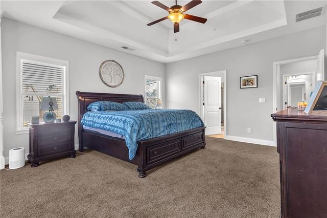 68 Mitchell Farm Drive, Sharpsburg, GA 30277