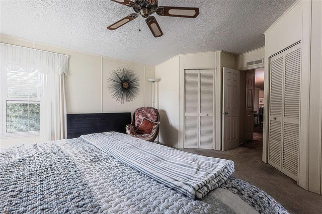 24927 PINE HILL, Leesburg, FL 34748