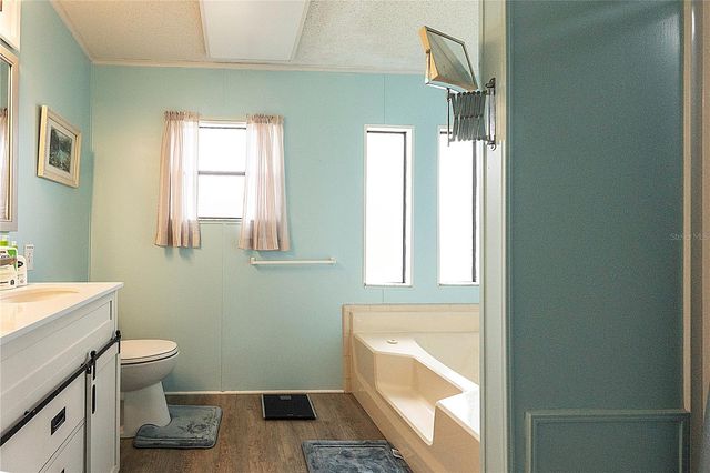 24927 PINE HILL, Leesburg, FL 34748