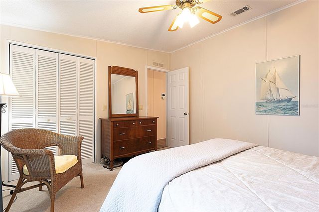 24927 PINE HILL, Leesburg, FL 34748