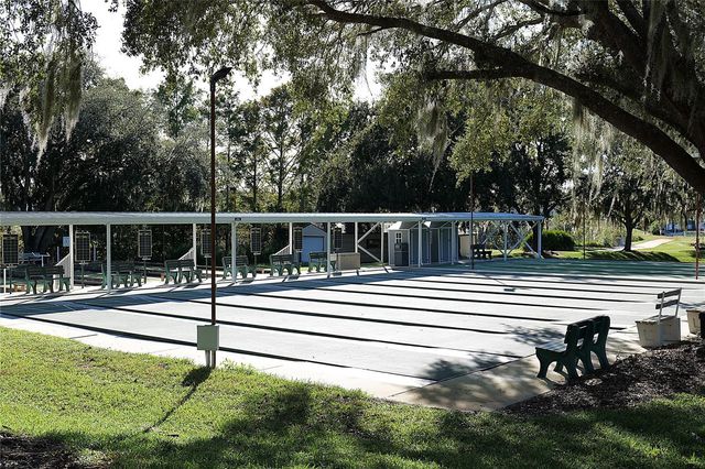 24927 PINE HILL, Leesburg, FL 34748