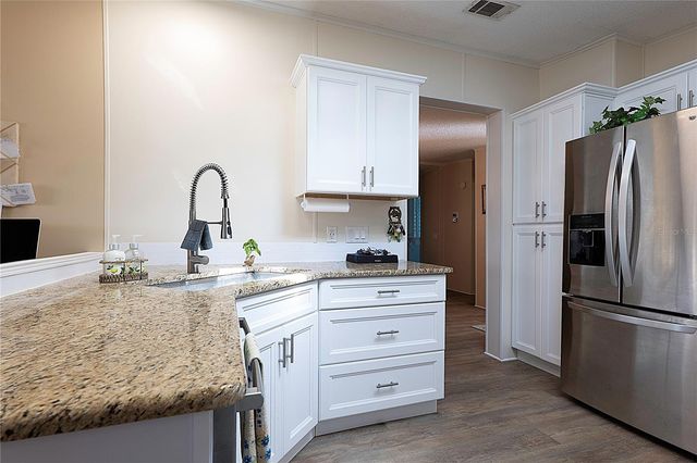 24927 PINE HILL, Leesburg, FL 34748