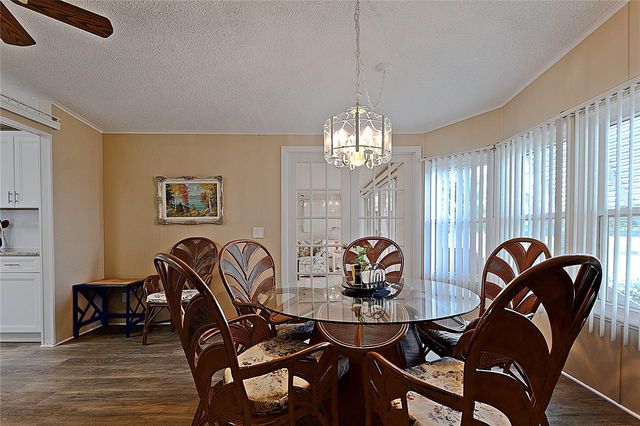 24927 PINE HILL, Leesburg, FL 34748