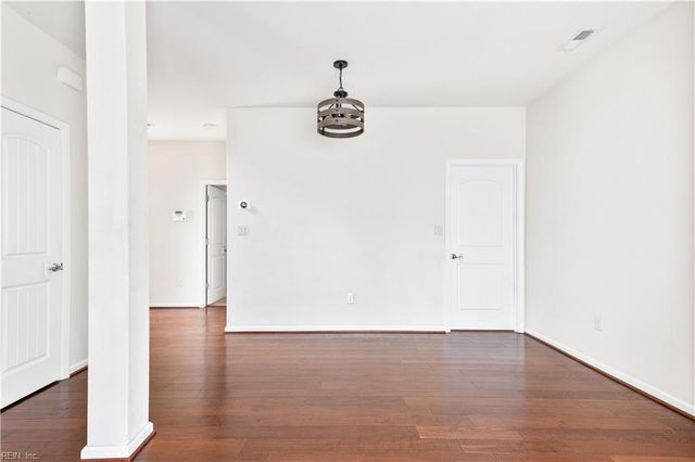 1621 Thomason TRL, Chesapeake, VA 23320