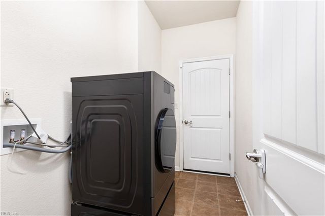 1621 Thomason TRL, Chesapeake, VA 23320