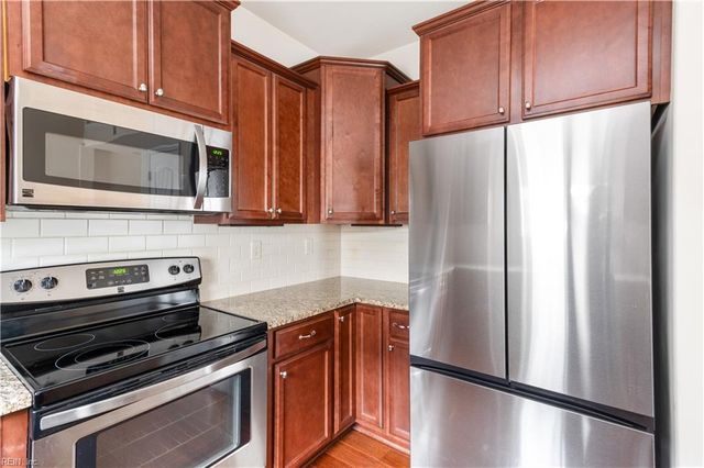 1621 Thomason TRL, Chesapeake, VA 23320