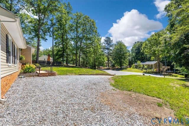 4502 Monaco Dr, Sandston, VA 23150