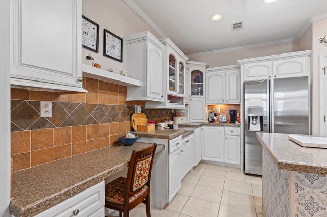 137 Wellspring Dr., Conway, SC 29526