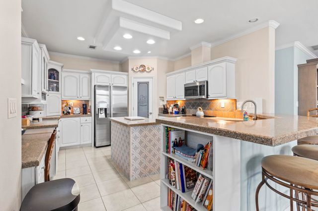 137 Wellspring Dr., Conway, SC 29526