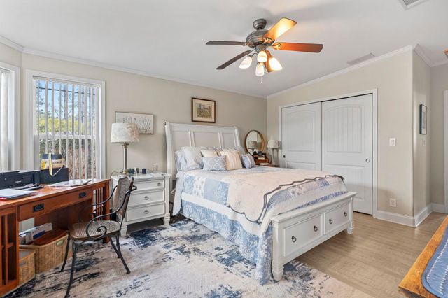 137 Wellspring Dr., Conway, SC 29526