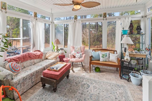 137 Wellspring Dr., Conway, SC 29526