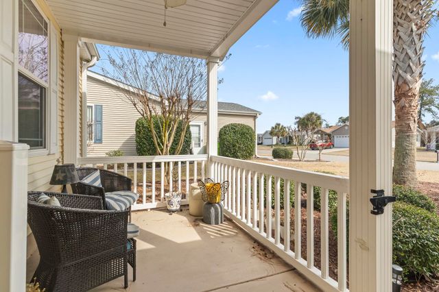 137 Wellspring Dr., Conway, SC 29526