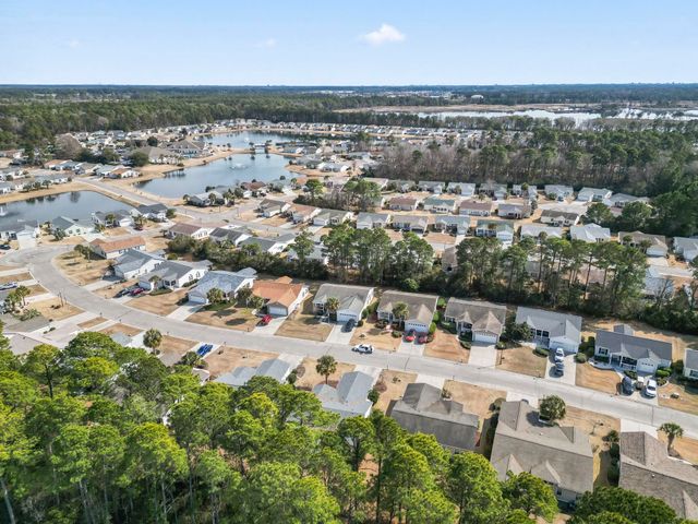 137 Wellspring Dr., Conway, SC 29526