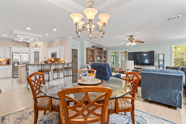 137 Wellspring Dr., Conway, SC 29526