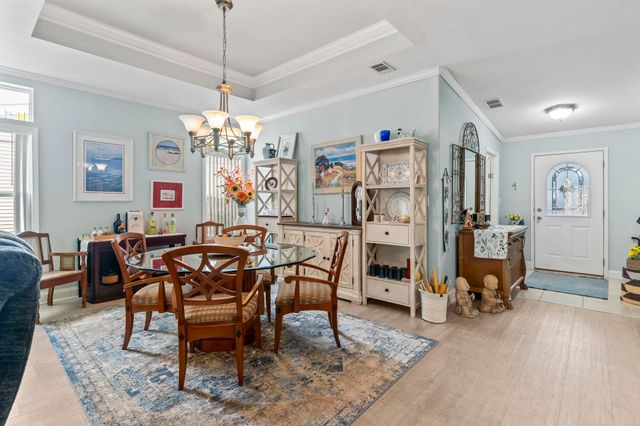 137 Wellspring Dr., Conway, SC 29526