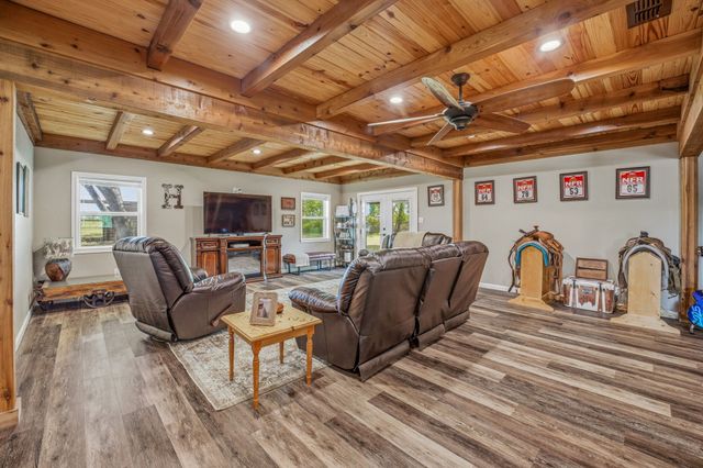 1705 US Highway 67, Stephenville, TX 76401