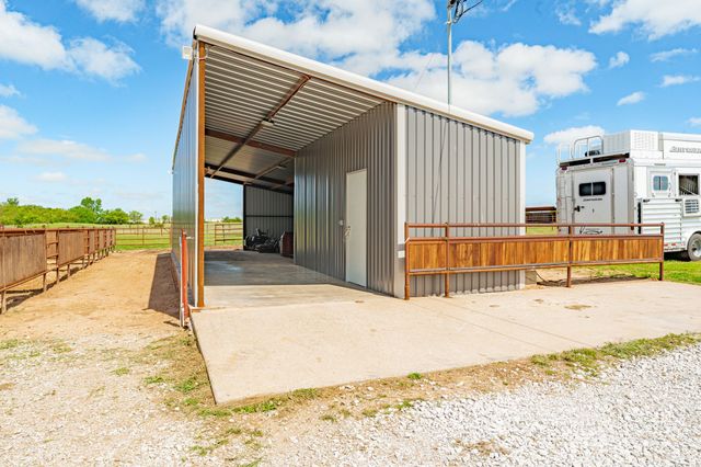 1705 US Highway 67, Stephenville, TX 76401