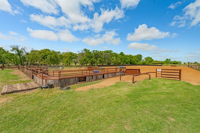 1705 US Highway 67, Stephenville, TX 76401
