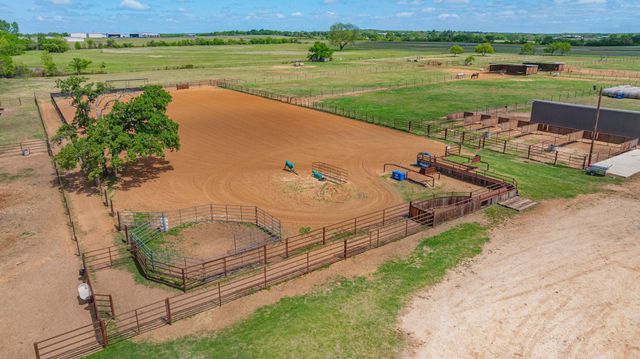 1705 US Highway 67, Stephenville, TX 76401