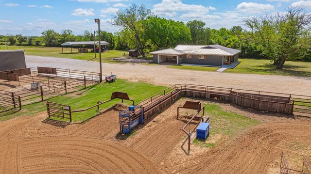 1705 US Highway 67, Stephenville, TX 76401