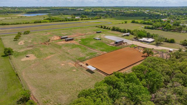1705 US Highway 67, Stephenville, TX 76401