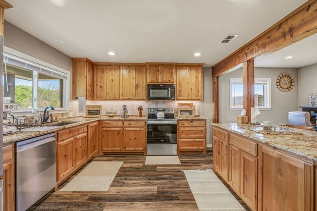 1705 US Highway 67, Stephenville, TX 76401