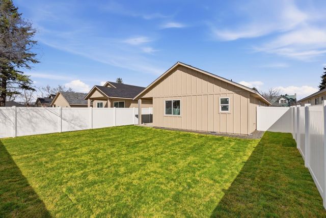 2105 N Sipple Rd, Spokane Valley, WA 99212