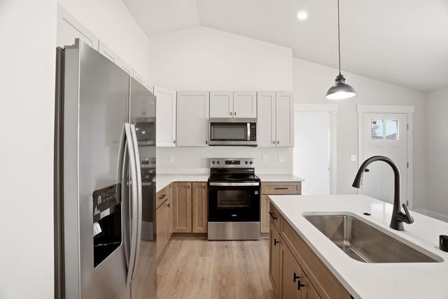 2105 N Sipple Rd, Spokane Valley, WA 99212