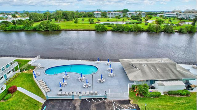 2430 S Federal Highway 15, Boynton Beach, FL 33435