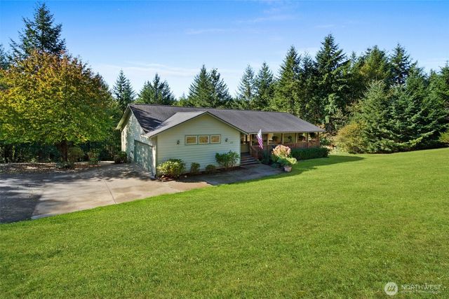 27 Otter Lane, Elma, WA 98541