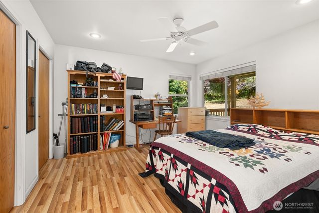 27 Otter Lane, Elma, WA 98541