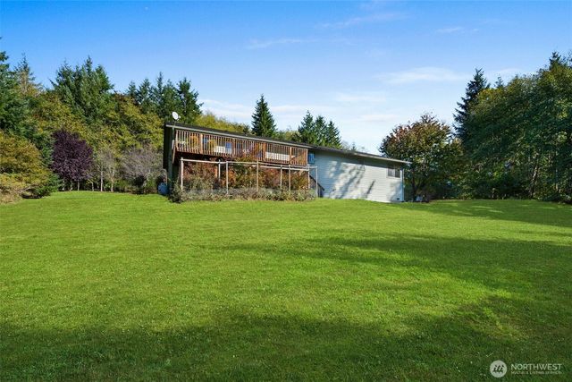 27 Otter Lane, Elma, WA 98541