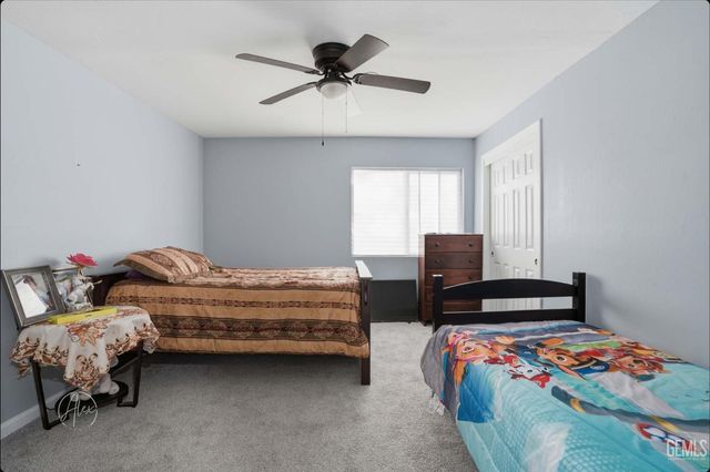 8429 Fuller Drive, Bakersfield, CA 93307