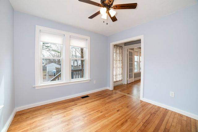 8 Blackstone St, Shrewsbury, MA 01545