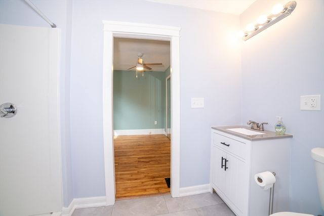 8 Blackstone St, Shrewsbury, MA 01545