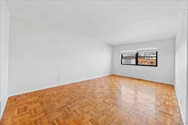 20 Shady Glen Court 3A, New Rochelle, NY 10805