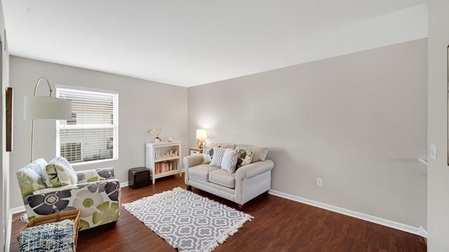 7605 E 111th Lane, Crown Point, IN 46307