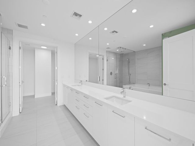 151 N Seabreeze Blvd 1904-E, Fort Lauderdale, FL 33304