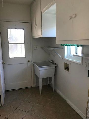 840 E Florence Avenue, West Covina, CA 91790