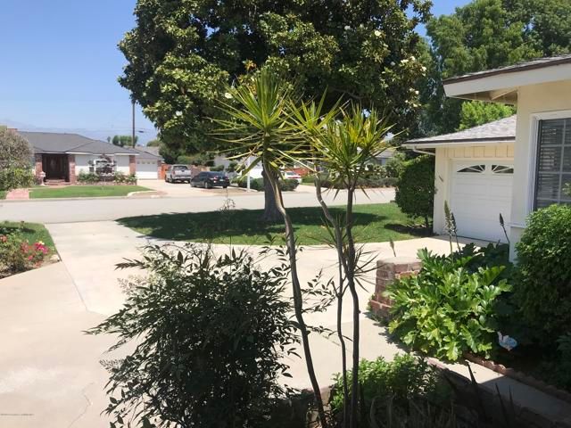 840 E Florence Avenue, West Covina, CA 91790